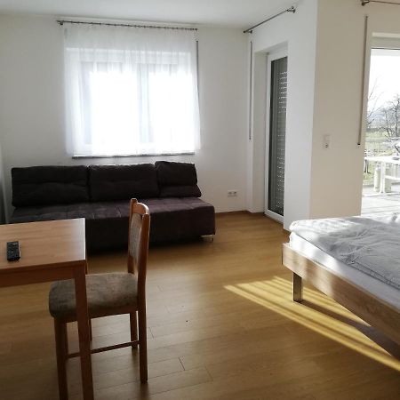 Ferienwohnungen Weishaupt Pfingstweider Strasse 30 Meckenbeuren Ngoại thất bức ảnh