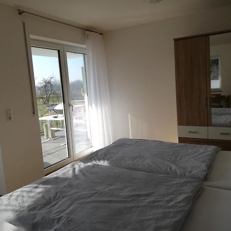 Ferienwohnungen Weishaupt Pfingstweider Strasse 30 Meckenbeuren Ngoại thất bức ảnh