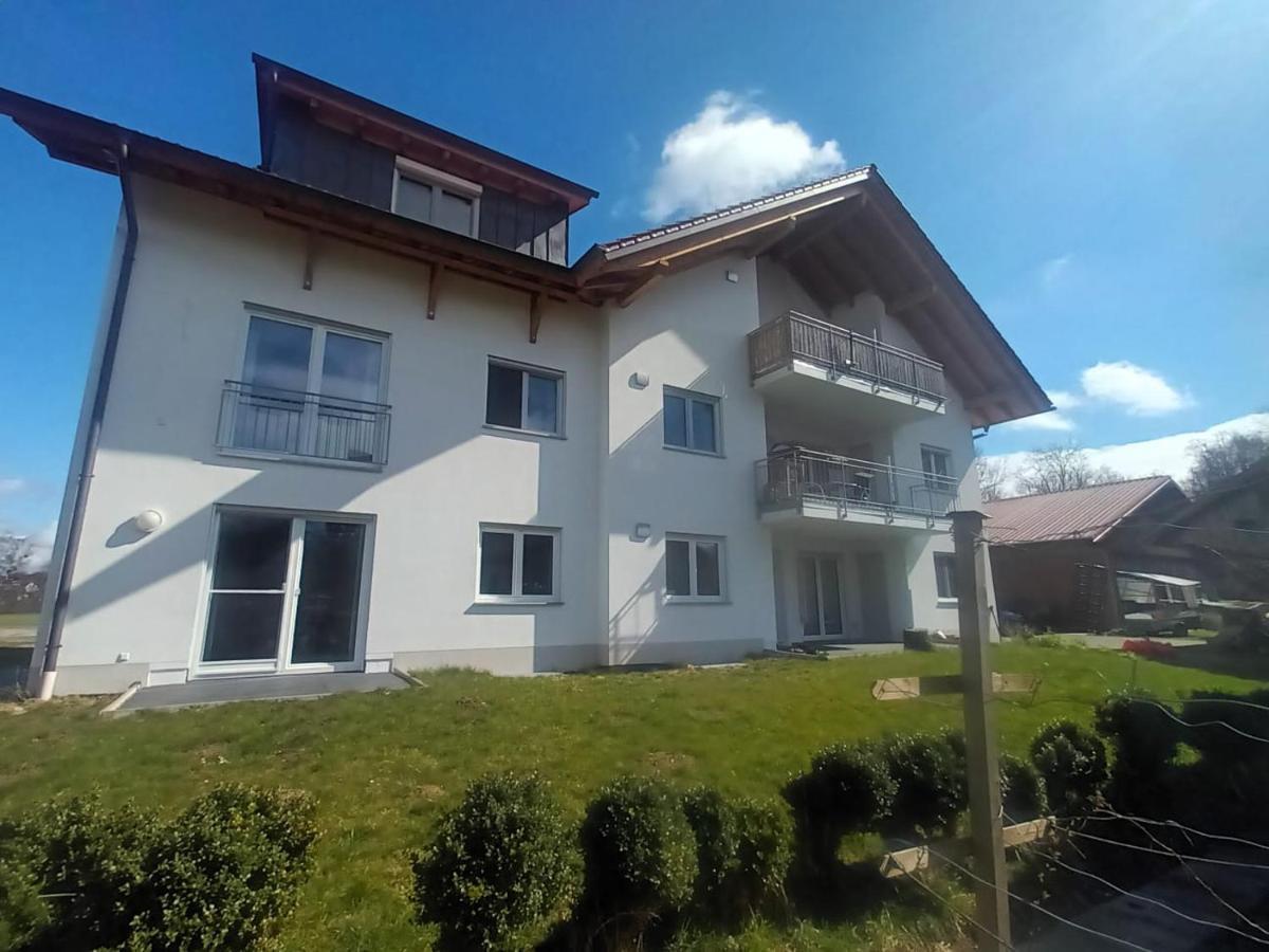 Ferienwohnungen Weishaupt Pfingstweider Strasse 30 Meckenbeuren Ngoại thất bức ảnh